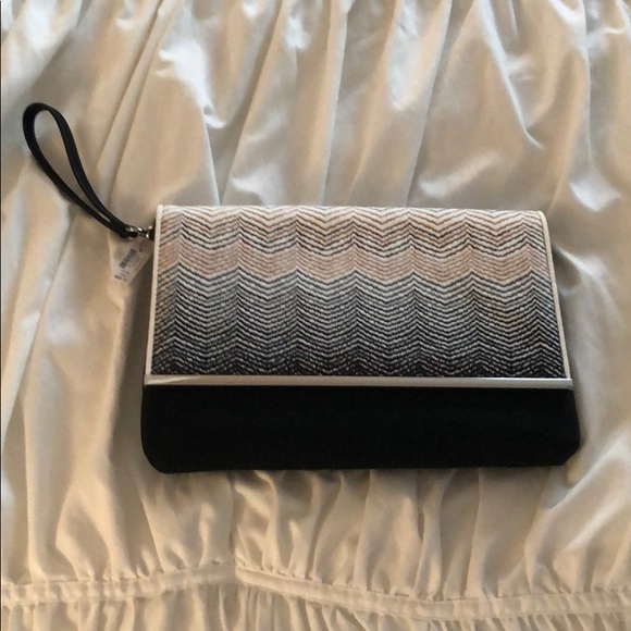 White House Black Market Handbags - WHITE HOUSE BLACK MARKET  NWT! Fantastic Clutch!